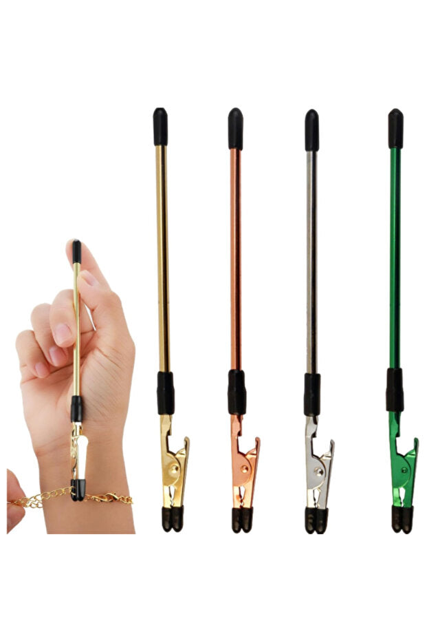 WRISTTE BİLEKLİK TAKMA YARDIMCI APARATI