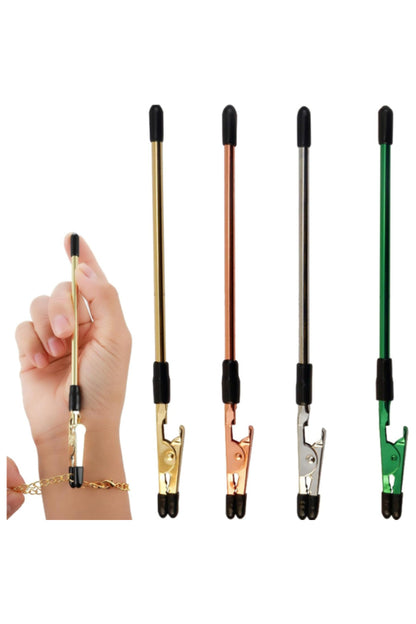 WRISTTE BİLEKLİK TAKMA YARDIMCI APARATI